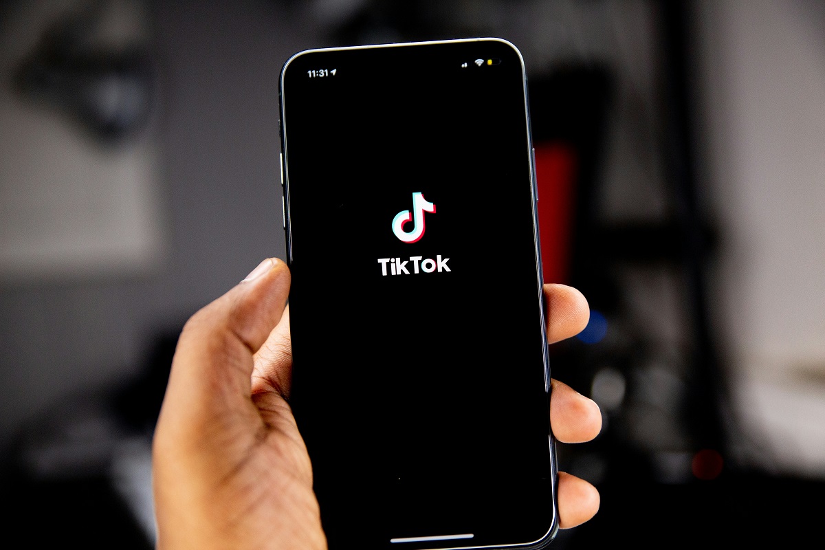 Las capturas de pantalla indican que TikTok evade las comisiones de la App Store de Apple