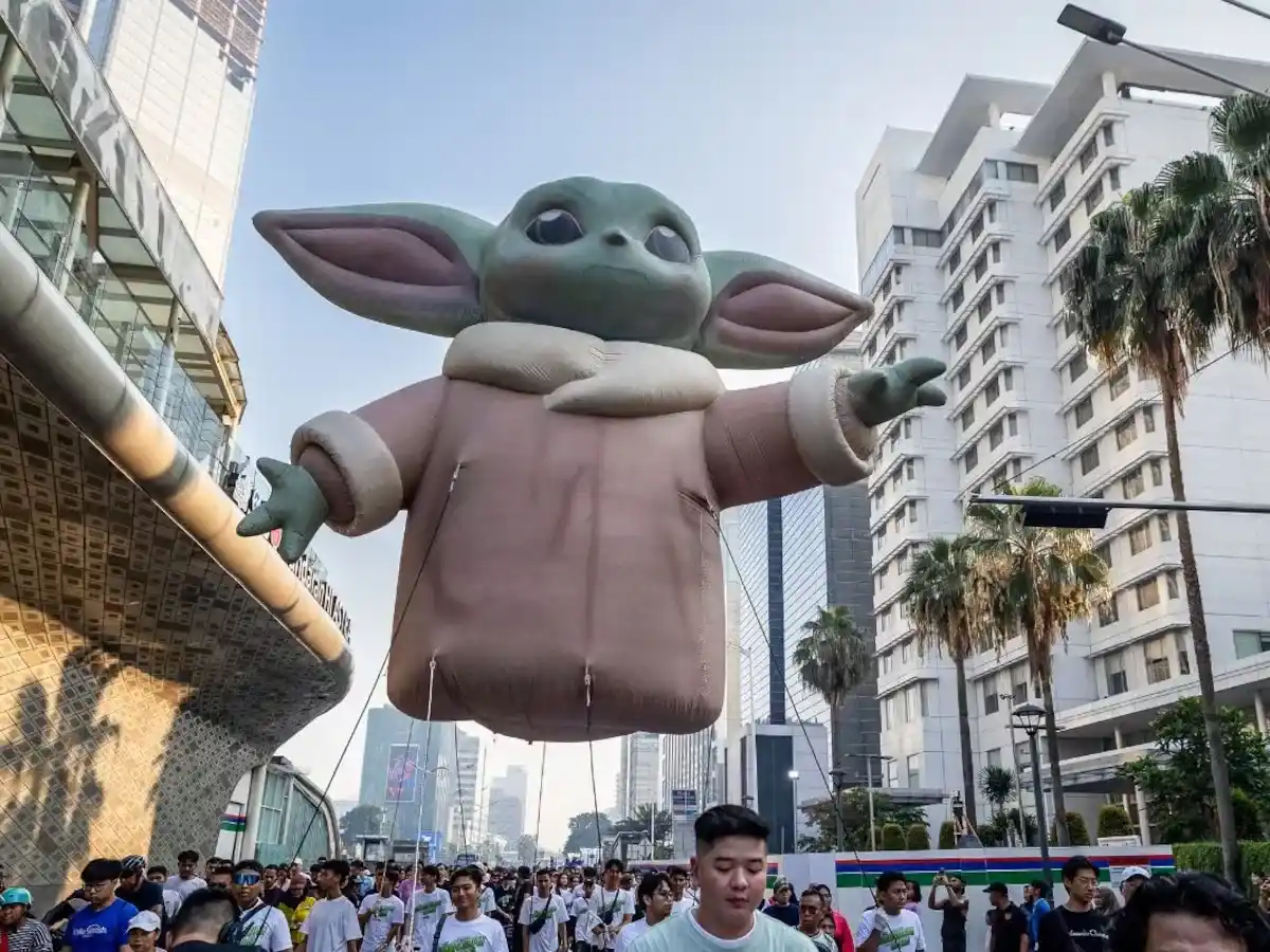 DIA DE STAR WARS convertido de avif 11zon