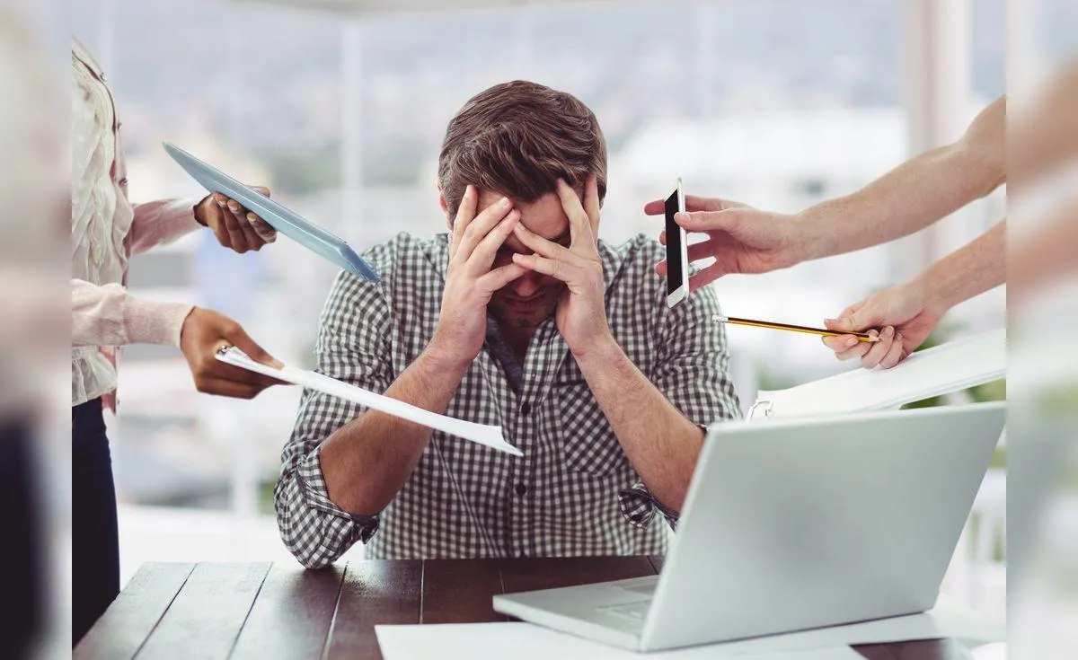 AGOTAMIENTO LABORAL convertido de jpg