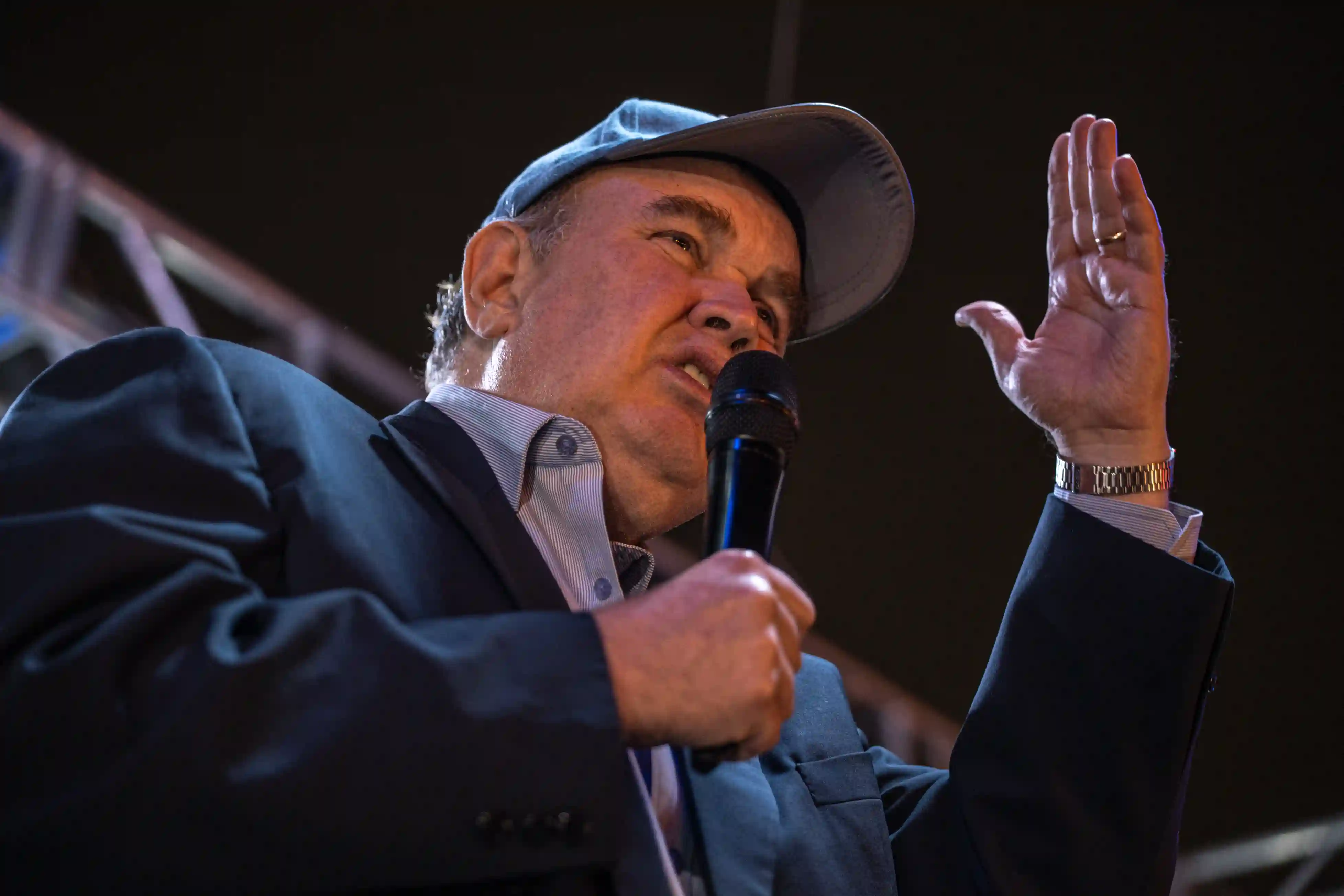 rafael lopez aliaga anuncia postulara a la alcaldia