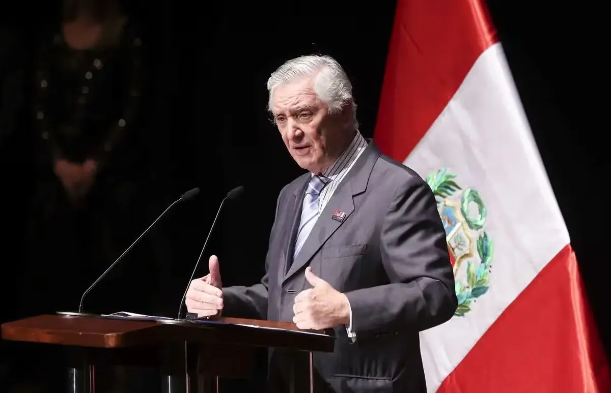 canciller rechaza denuncia constitucional