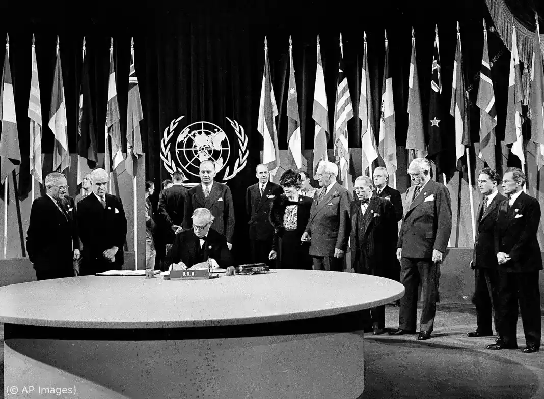 efemeride firma de carta de la onu
