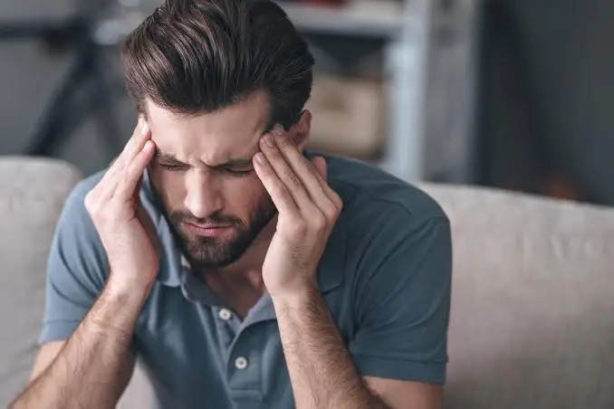 Dolores de cabeza causas comunes señales de alerta y cómo prevenirlos