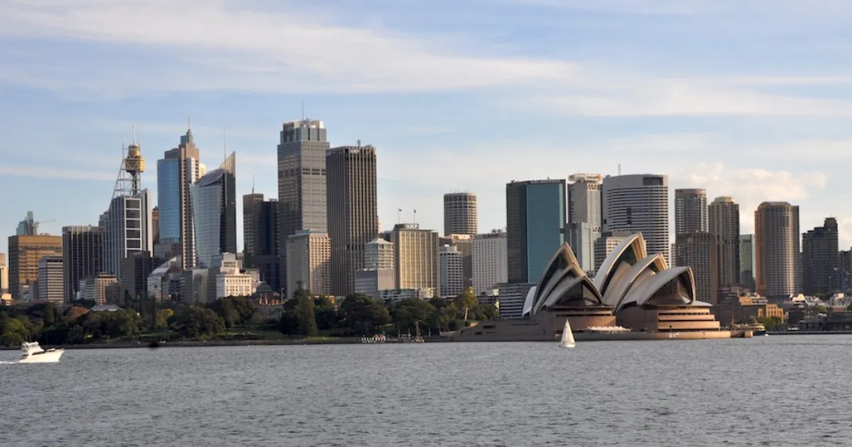 Australia entra en su peor caída inmobiliaria desde la pandemia Sydney y Melbourne ya pierden cerca de 7