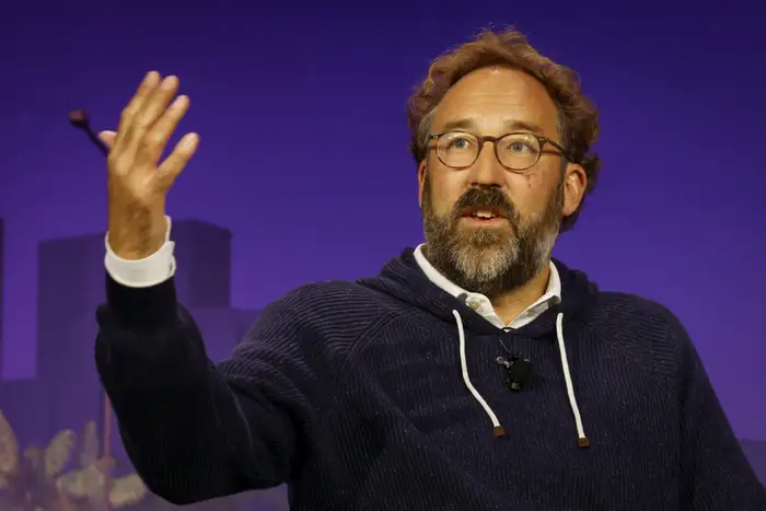 El inversor Gavin Baker afirma que los centros de datos de IA son probablemente lo mejor que les ha pasado a los estadounidenses