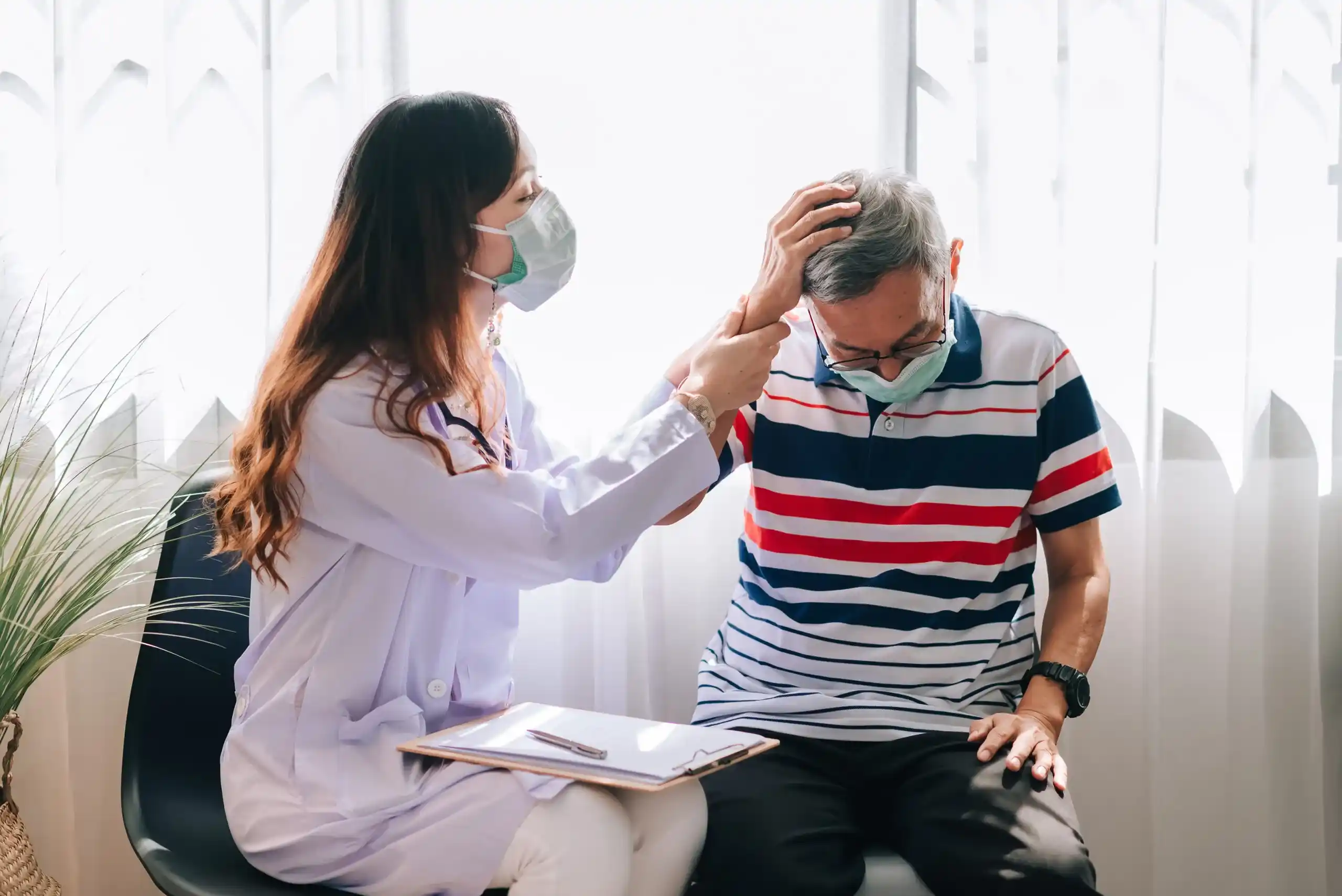 Dolores de cabeza recurrentes causas comunes señales de alerta y cuándo acudir al médico 1