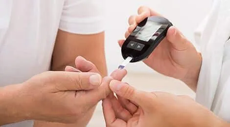 Diabetes qué es síntomas causas tipos prevención y cómo controlarla