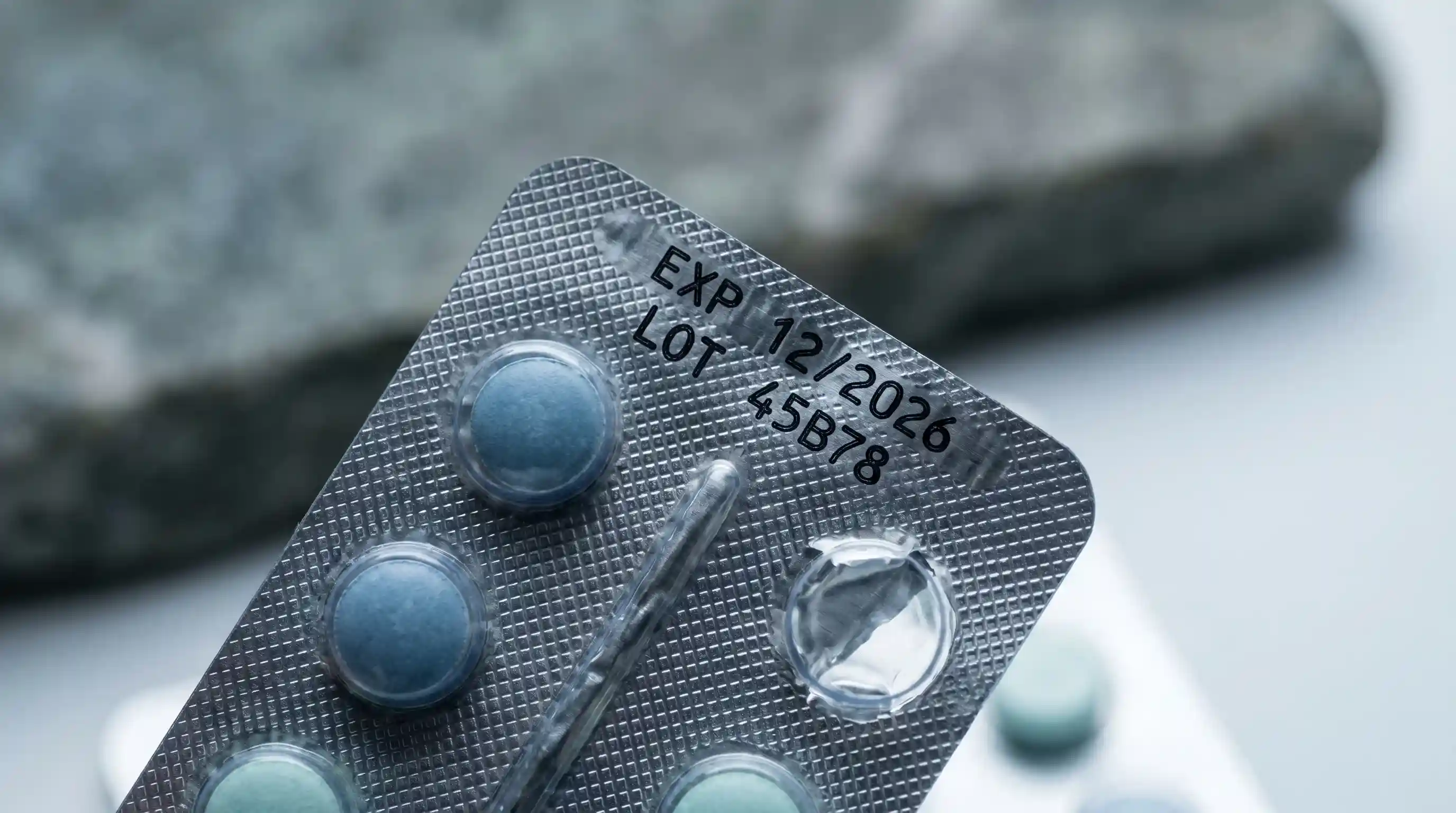 Amazon retira del mercado el acetaminofén extra fuerte más de 112.000 frascos afectados por quejas de decoloración 1