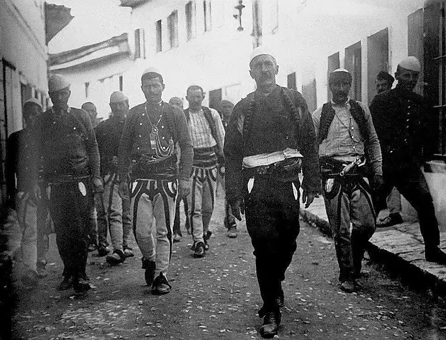 ALBANIA INDEPENDENCIA 11zon