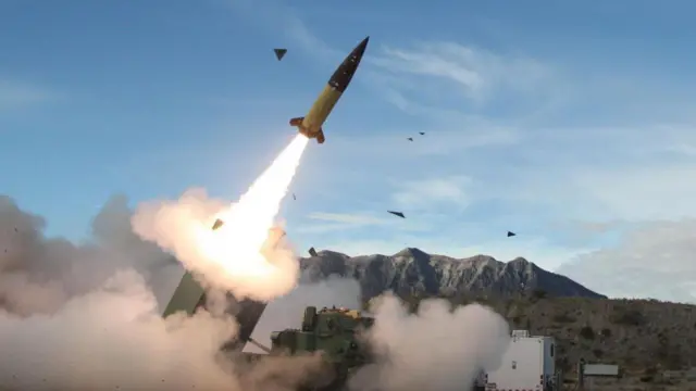 ATAQUE AEREO