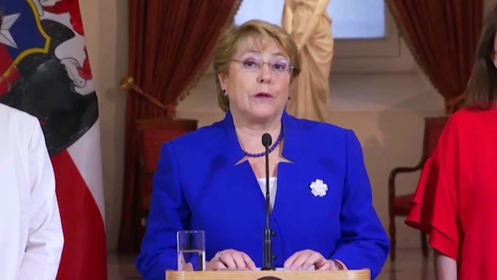 CHILE SE ECHA PARA ATRAS