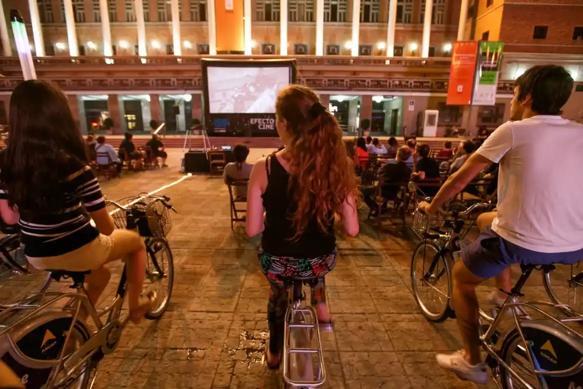 CINE EN BICICLETAS 11zon