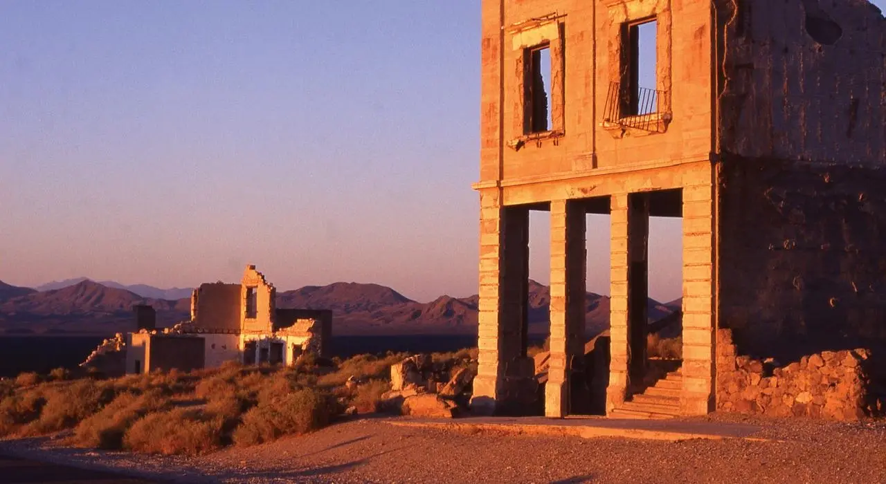 CIUDADES FANTASMAS 11zon