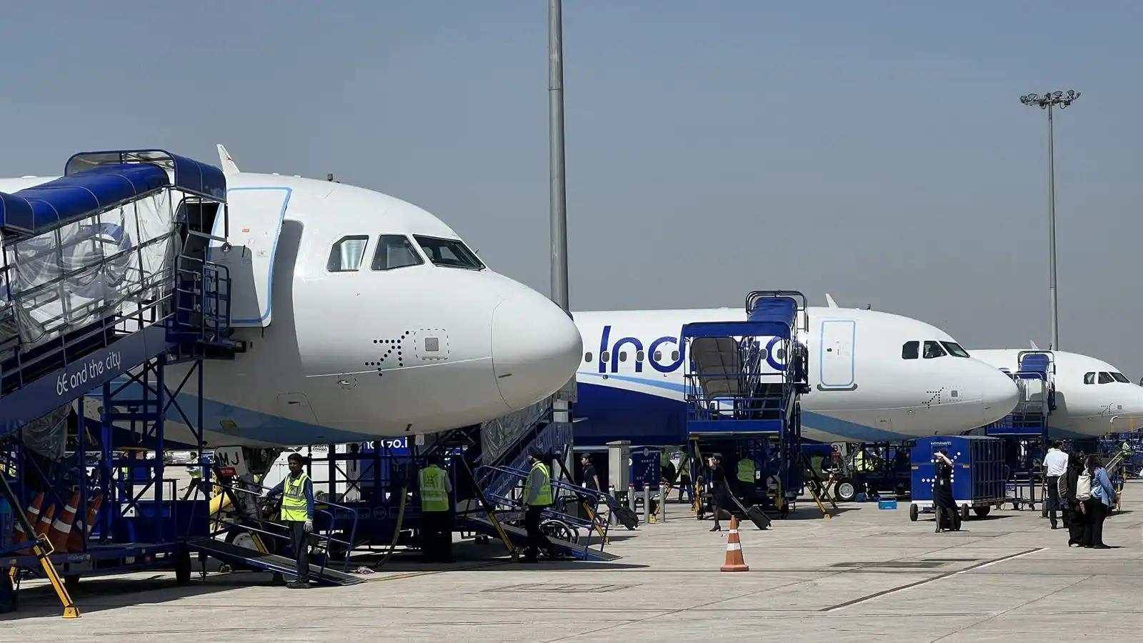 CRISIS INDIGO 11zon
