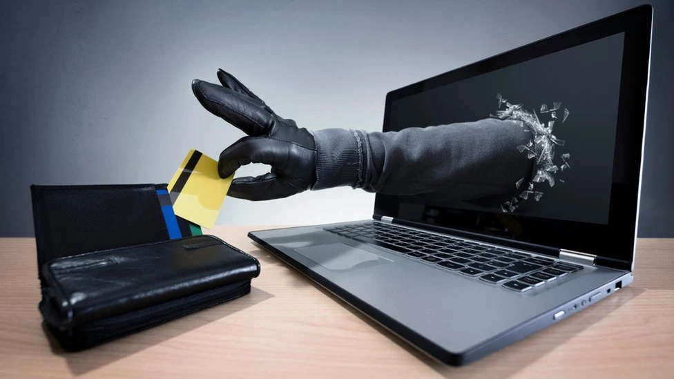 ESTAFA DIGITAL
