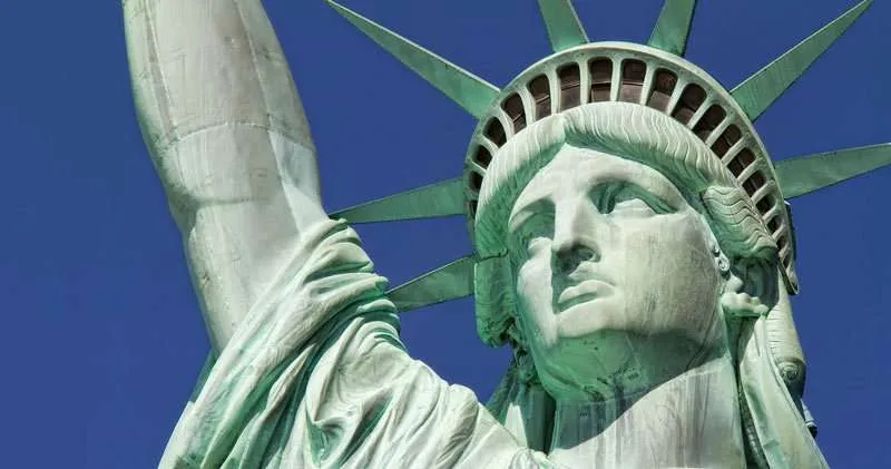 ESTATUA DE LA LIBERTAD