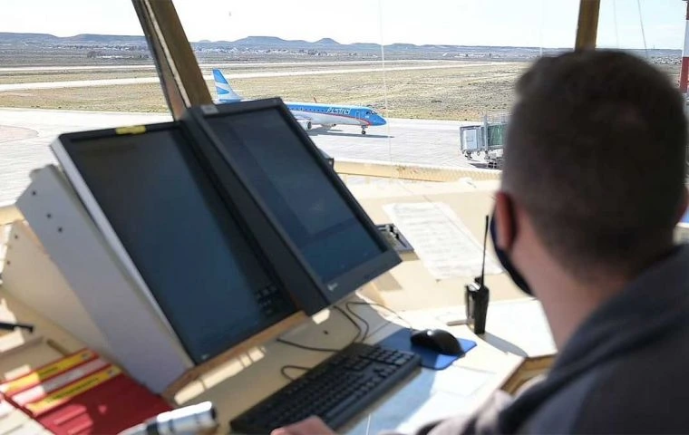 HUELGA CONTROL AEREO