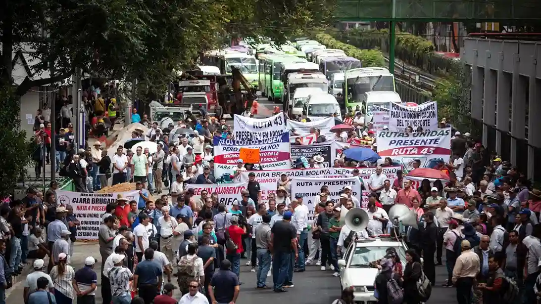 TRANSPORTISTAS ANUNCIAN BLOQUEO 11zon